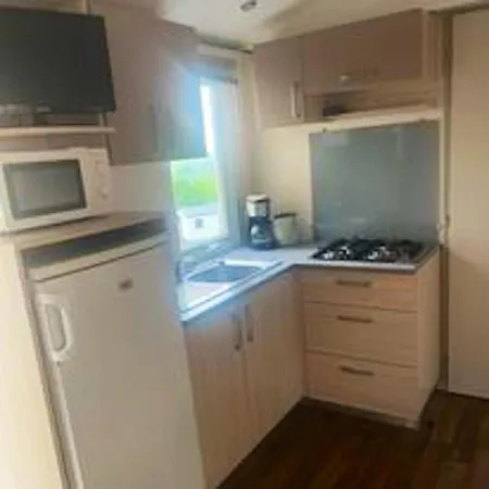 Holiday home A En Aubrac Avec Piscine Argences-en-Aubrac